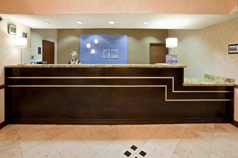 Holiday Inn Express & Suites - Dallas Park Central Northeast an IHG Hotel - image 2